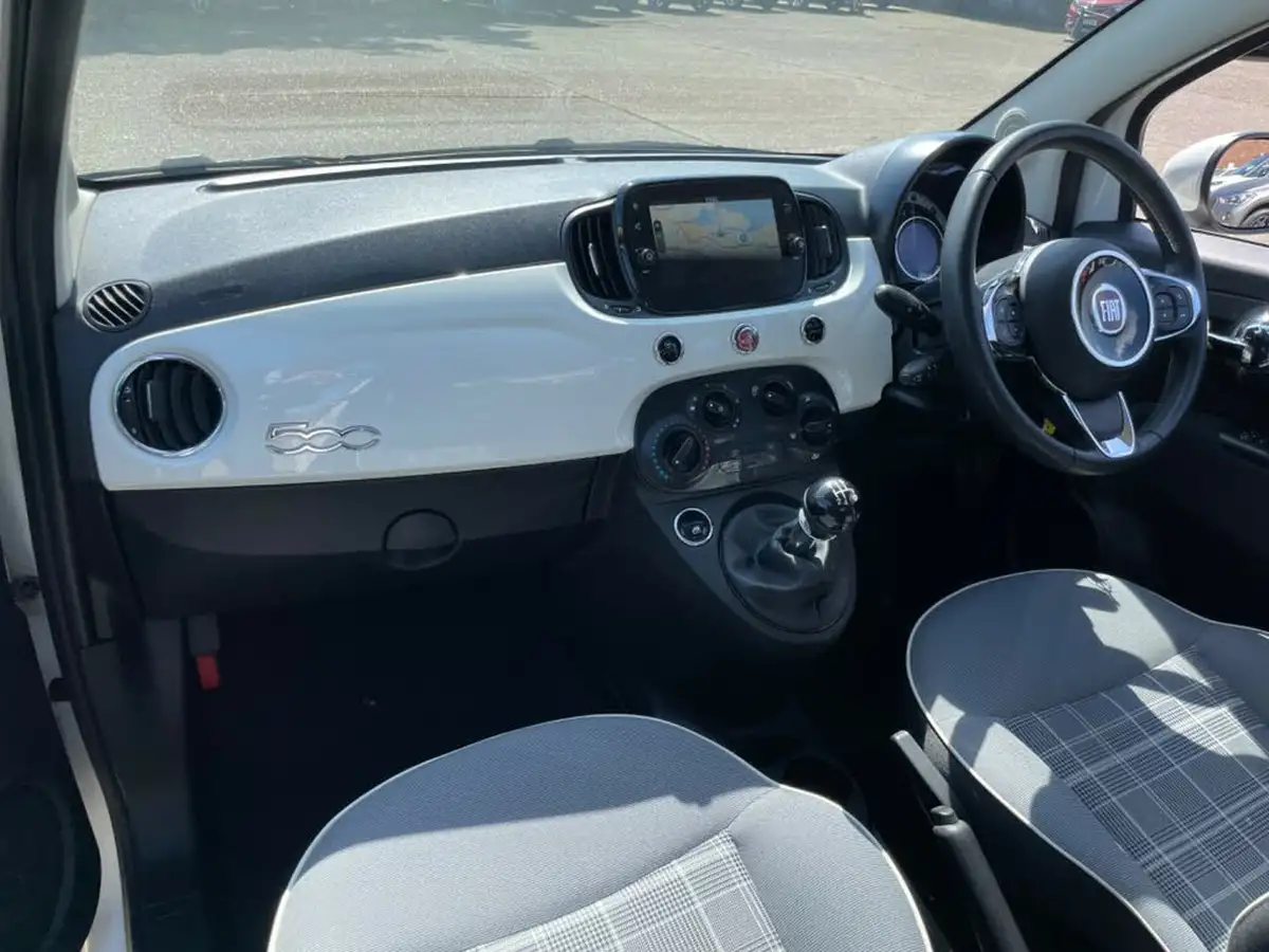2018-fiat-500-12-lounge-big-22
