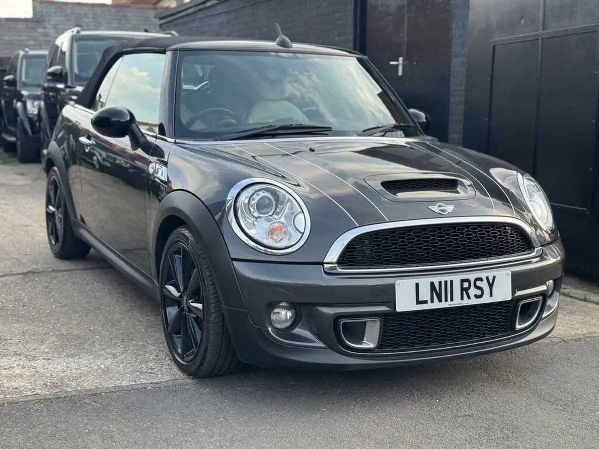 2011-mini-cooper-16-cooper-s-convertible-2d-big-4