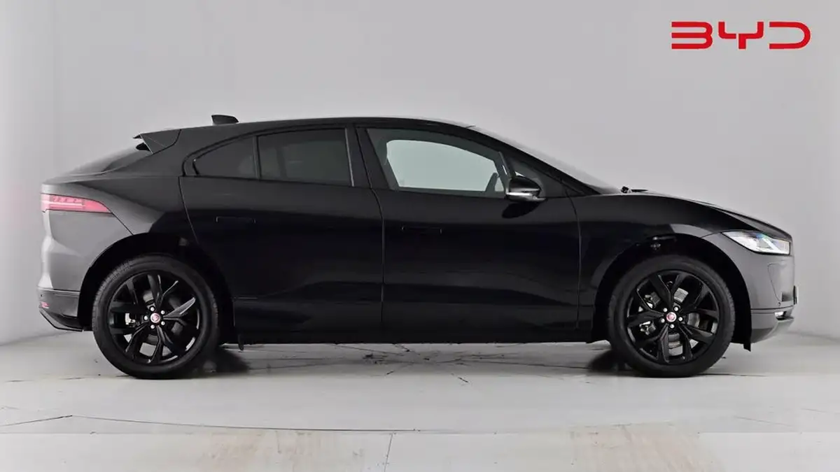 2023-jaguar-i-pace-ev400-hse-black-big-2