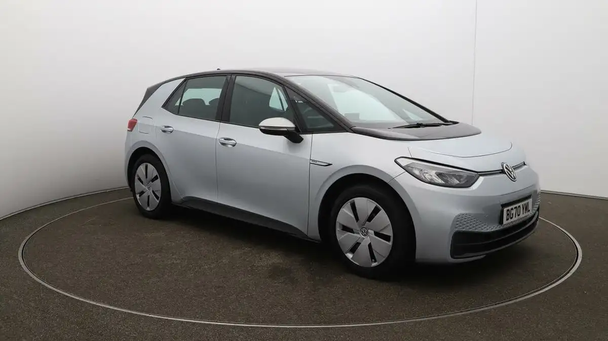 2020-volkswagen-id3-e-life-big-44