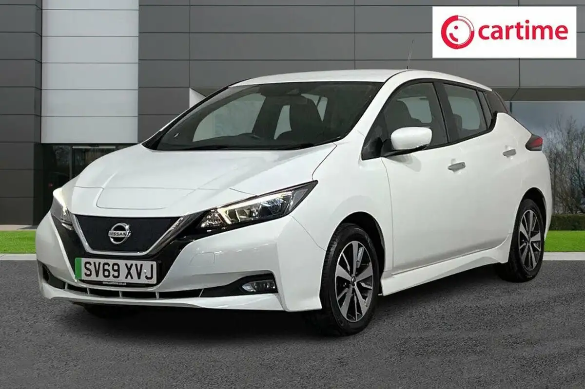 2019-nissan-leaf-e-acenta-big-5