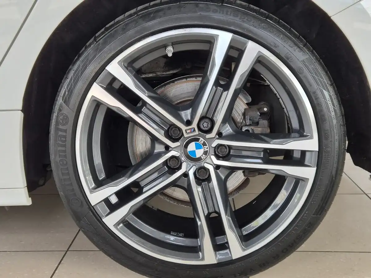 2020-bmw-1-series-15-118i-m-sport-138bhp-big-3