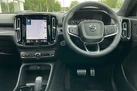 2022-volvo-xc40-15-t4-r-design-small-32