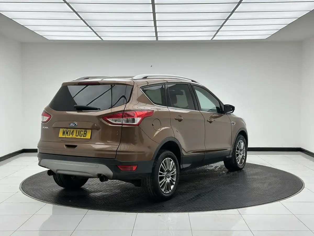 2014-ford-kuga-20tdci-titanium-163ps-awd-powershift-big-6