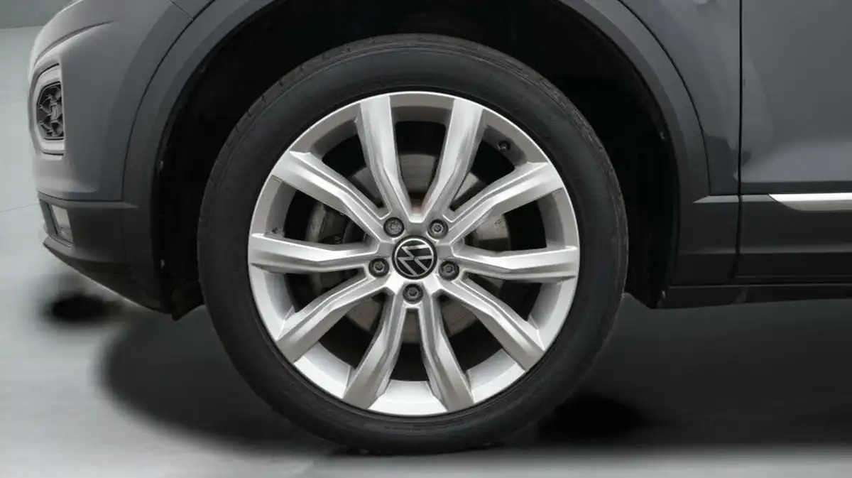 2021-volkswagen-t-roc-20-tsi-sel-big-18