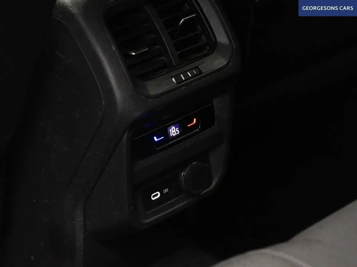 2022-volkswagen-tiguan-allspace-15-tsi-life-big-19