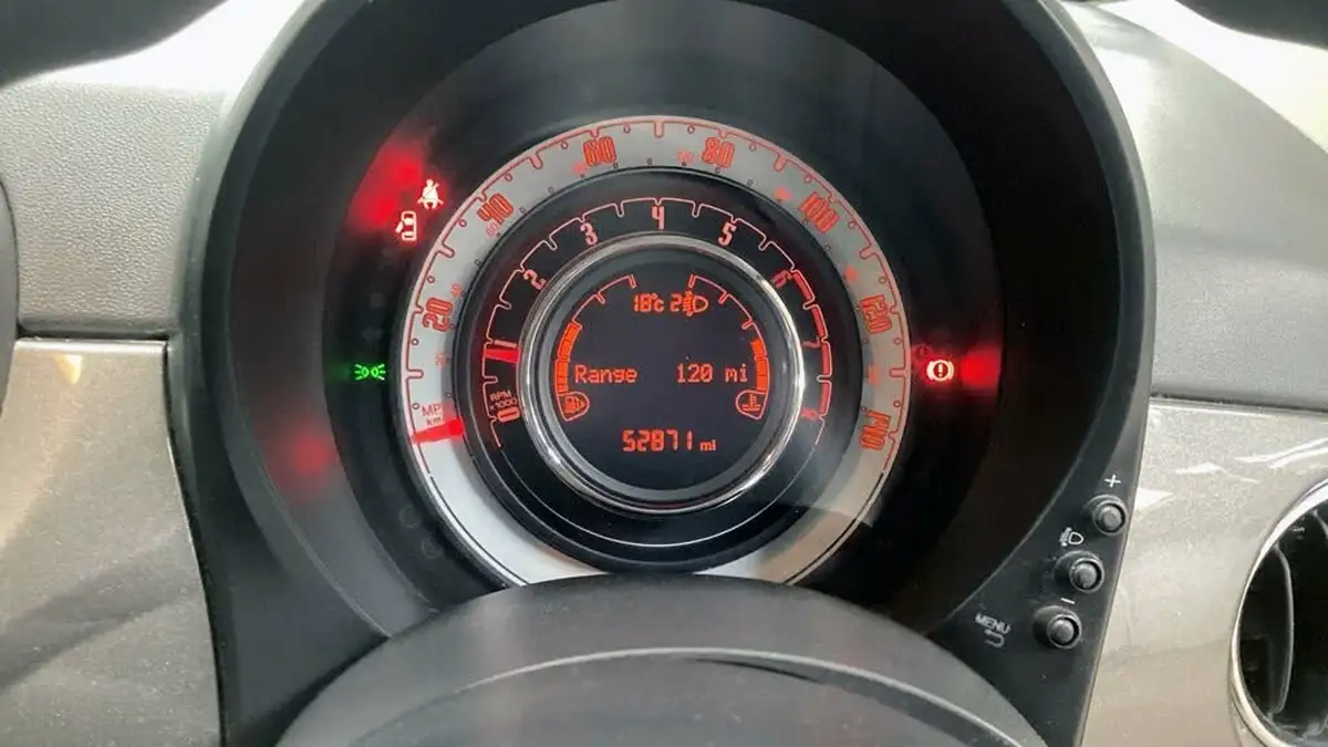2017-fiat-500-12-pop-big-7