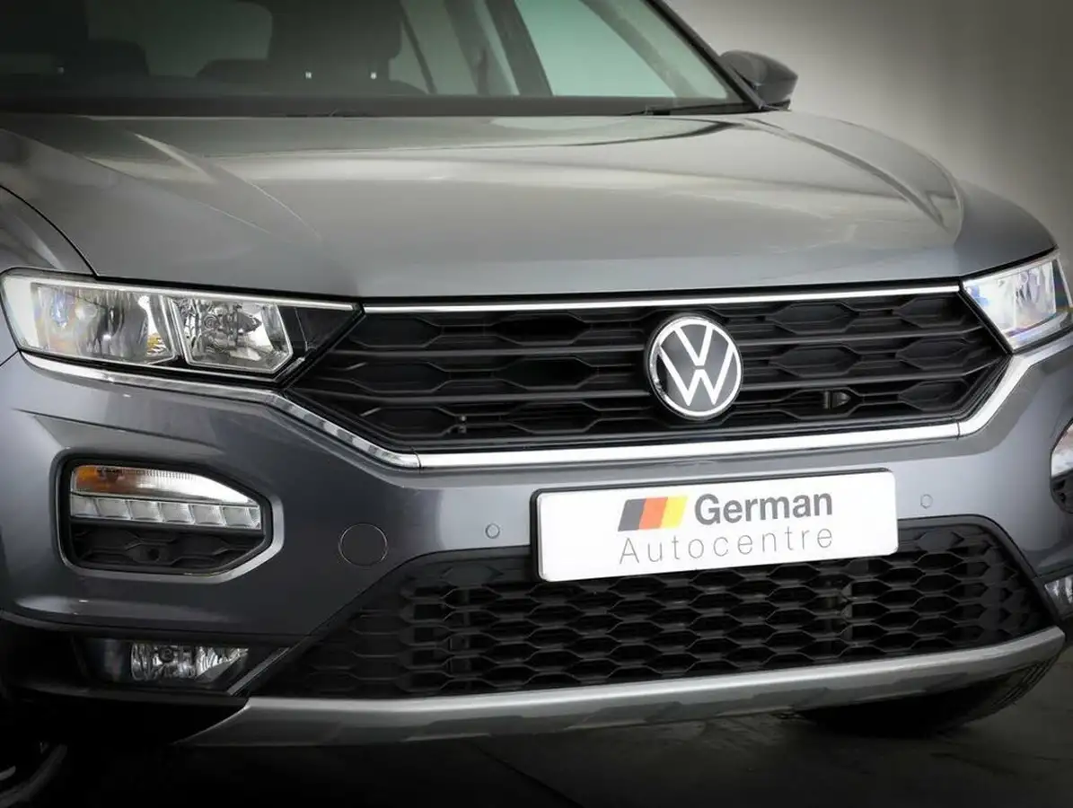 2021-volkswagen-t-roc-10-tsi-active-hatchback-5d-big-10