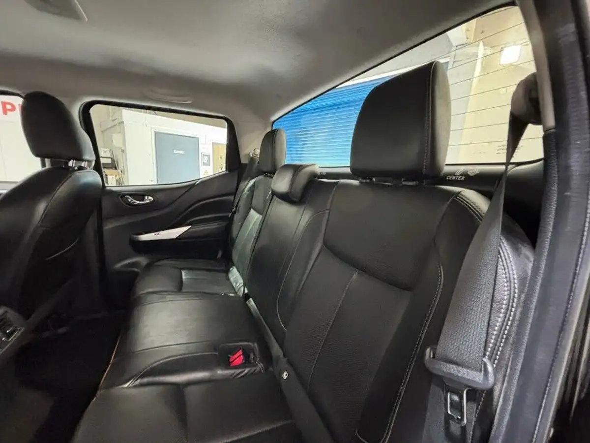 2021-nissan-navara-23dci-tt-tekna-8-navileather-auto-big-10
