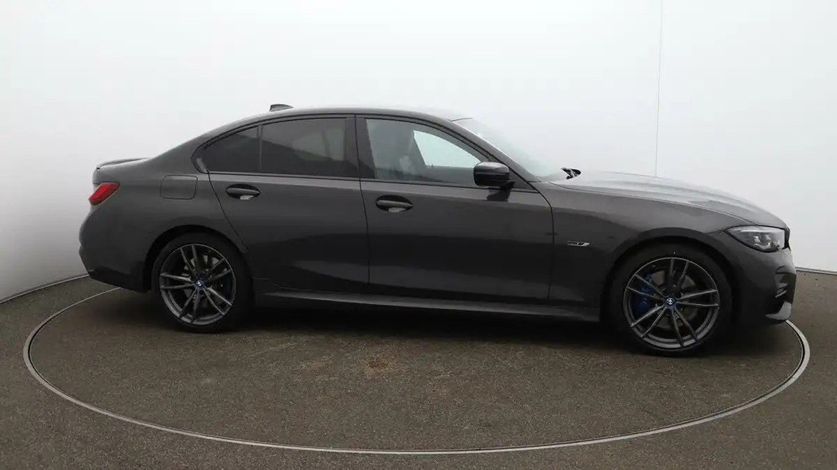 2021-bmw-3-series-20-330e-m-sport-pro-edition-saloon-4d-big-46