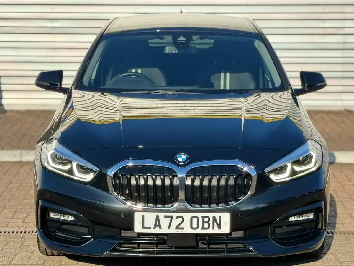 2023-bmw-1-series-15-118i-sport-dct-big-7