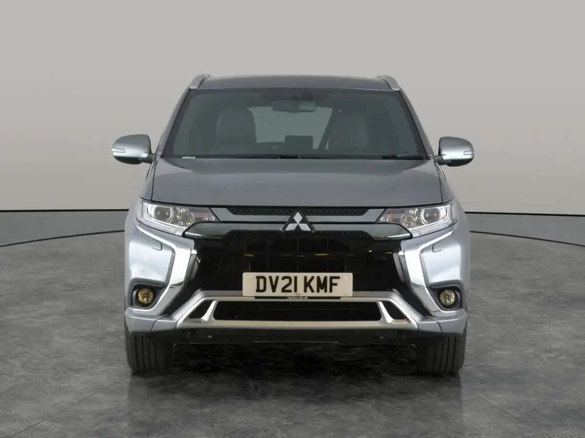 2021-mitsubishi-outlander-24-dynamic-phev-big-16