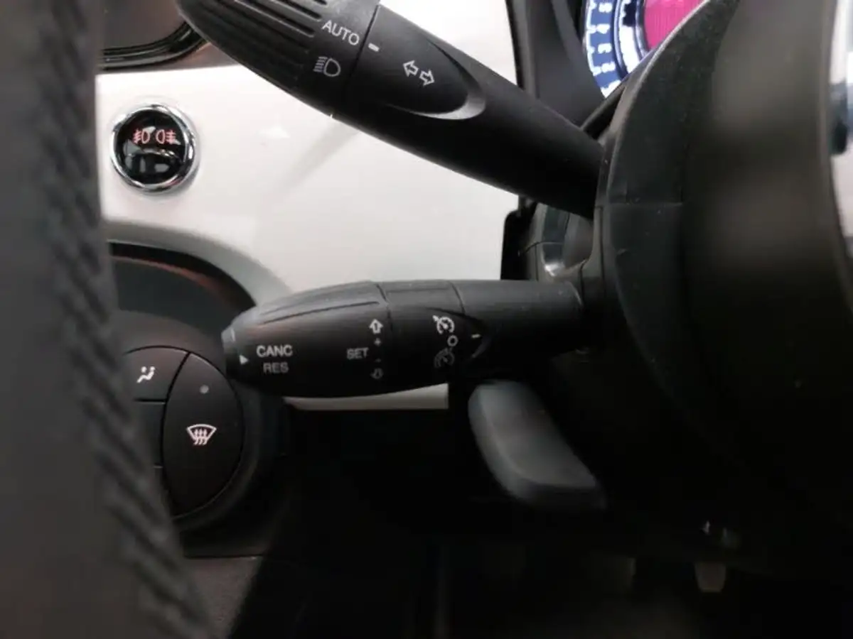 2022-fiat-500-10-dolcevita-big-14