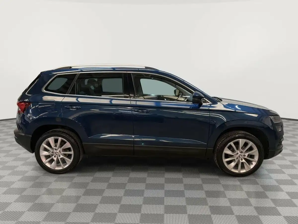 2020-skoda-karoq-15-tsi-se-l-big-5