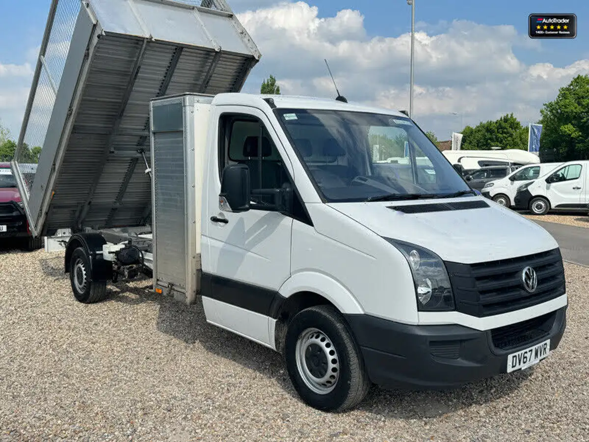 2017-volkswagen-crafter-20td-cr35-lwb-140pseu6-bmt-chassis-cab-big-4