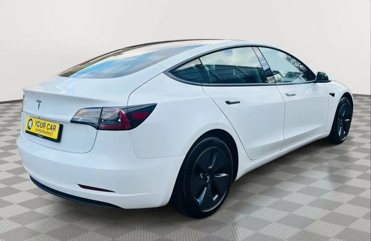 2021-tesla-model-3-e-standard-plus-big-7