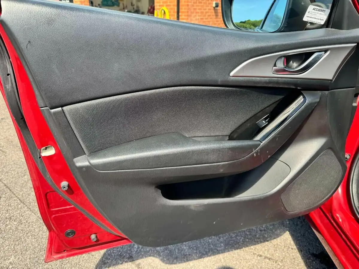 2018-mazda-mazda3-20-se-l-nav-hatchback-5d-big-30
