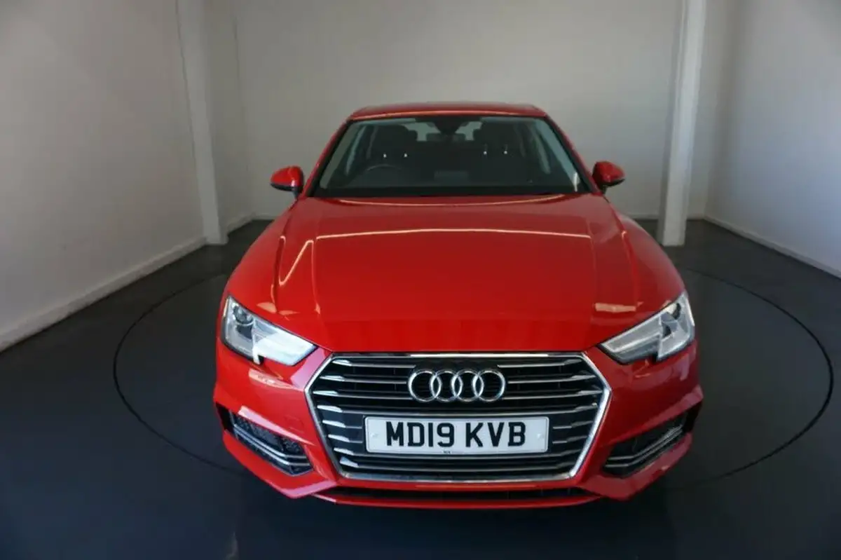 2019-audi-a4-20-35-tfsi-se-big-14