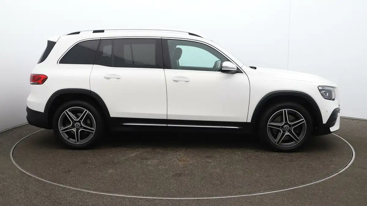 2020-mercedes-benz-glb-class-20d-glb220d-amg-line-premium-plus-driving-assistance7-big-52