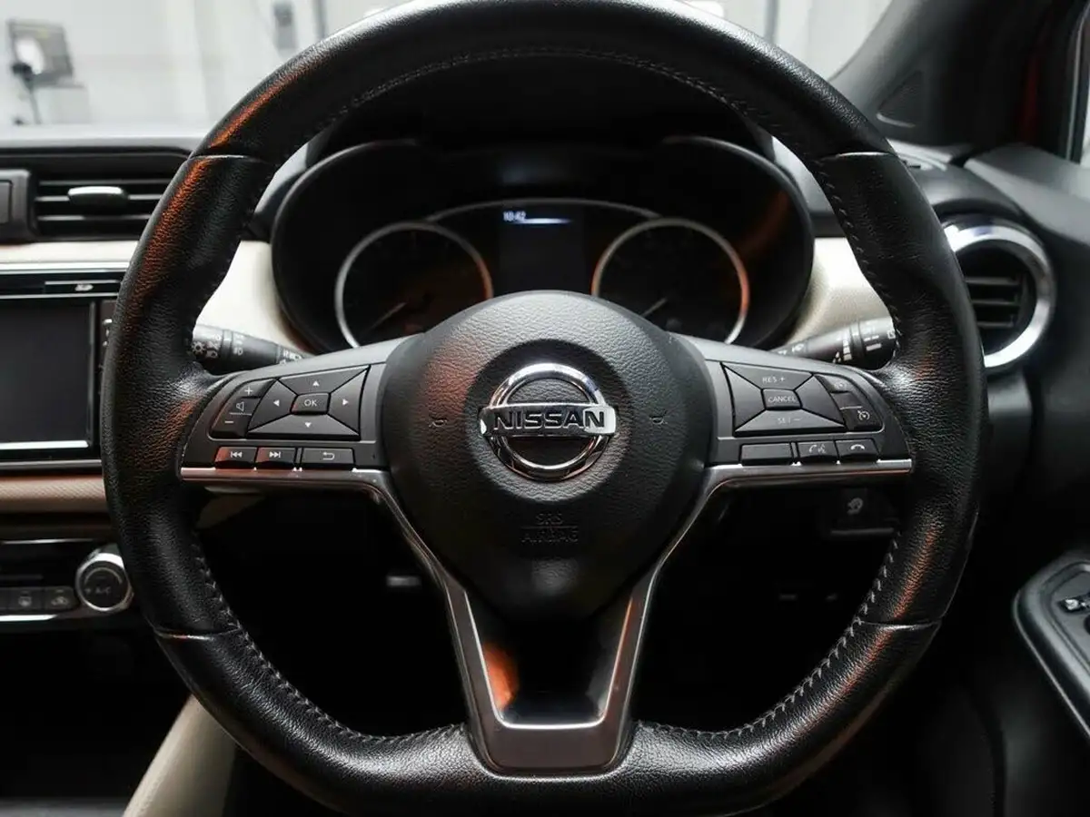 2017-nissan-micra-09-ig-t-n-connecta-big-19