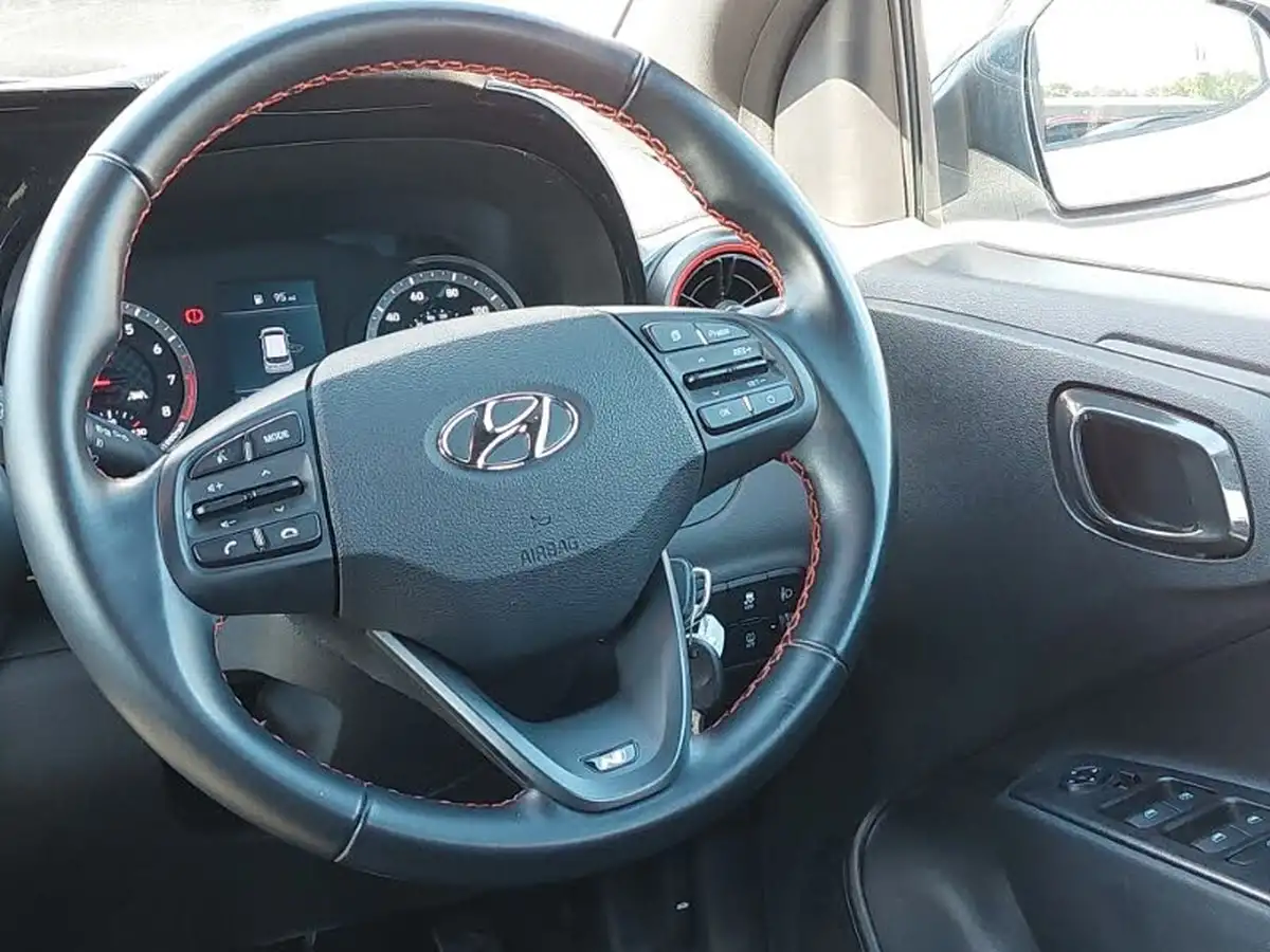 2022-hyundai-i10-10-t-gdi-n-line-big-9
