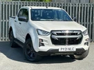 2021-isuzu-d-max-19td-v-cross-auto-small-0