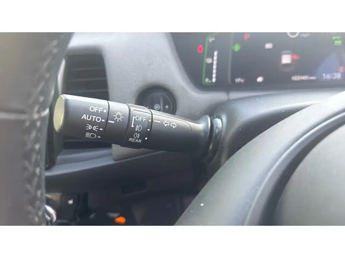 2021-honda-jazz-15-i-mmd-ex-109ps-big-27