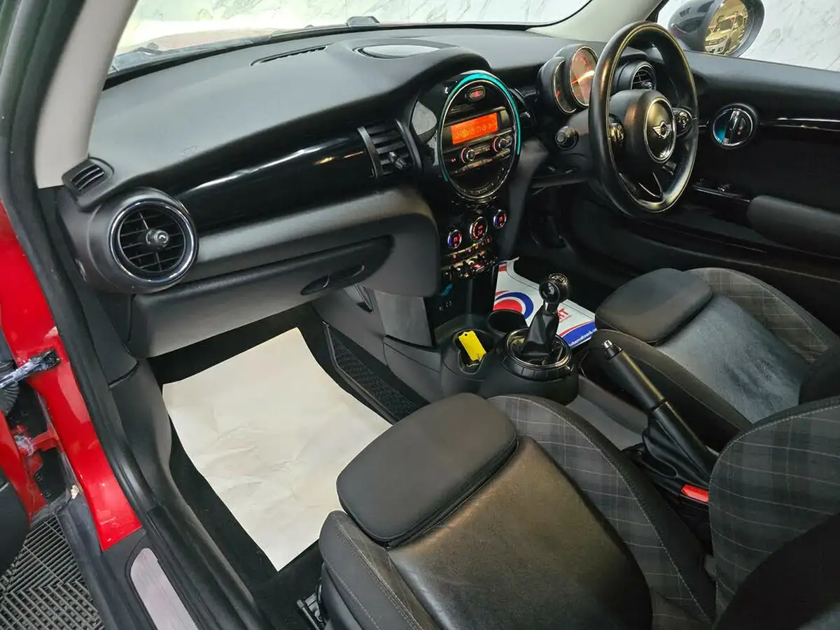2016-mini-cooper-15-cooper-ss-hatchback-3d-big-13