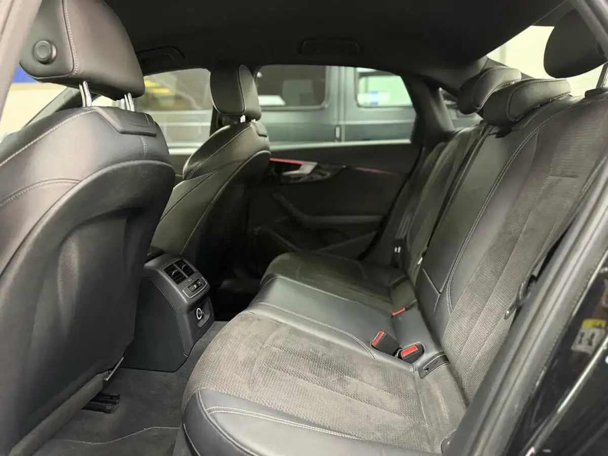 2019-audi-a4-20-30-tdi-black-edition-big-34