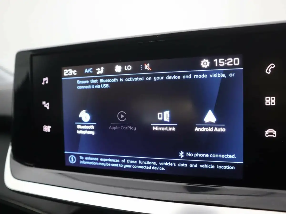 2020-peugeot-208-12-puretech-allure-100bhp-big-22