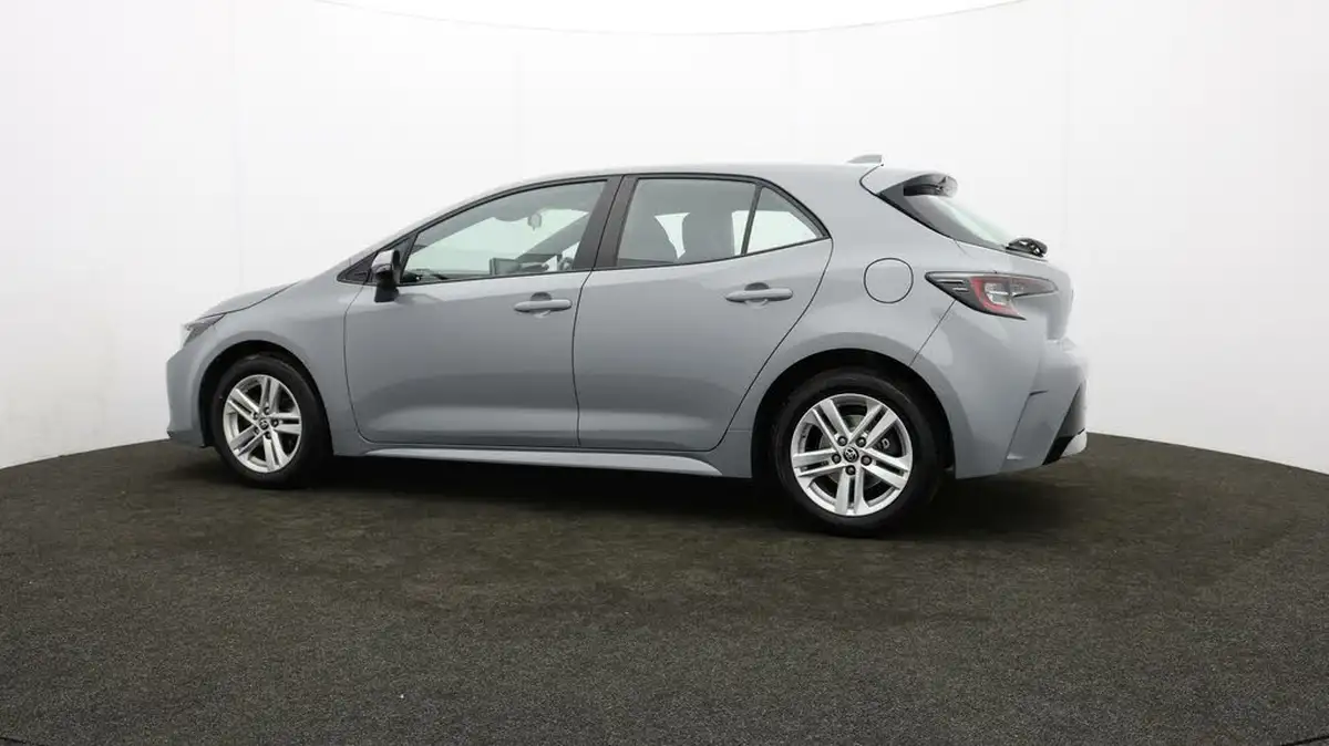 2022-toyota-corolla-18-vvt-i-icon-120bhp-trk-hatchback-5d-big-69