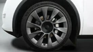 2023-tesla-model-y-e-long-range-small-18