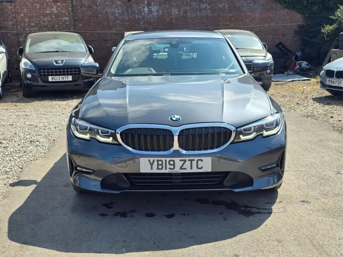 2019-bmw-3-series-20-320i-se-184bhp-tu-saloon-4d-sport-auto-big-35