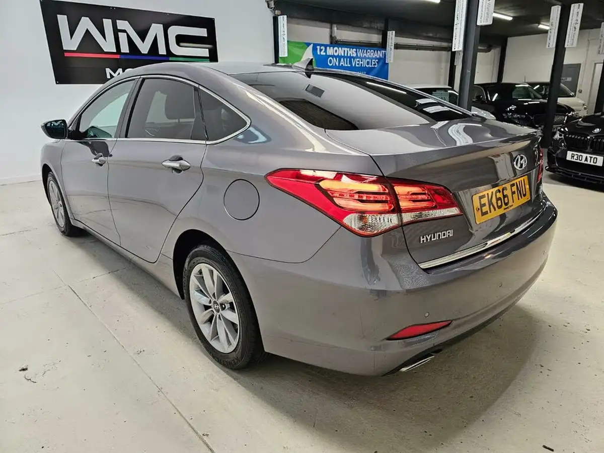 2016-hyundai-i40-17crdi-se-nav-141ps-saloon-4d-big-6