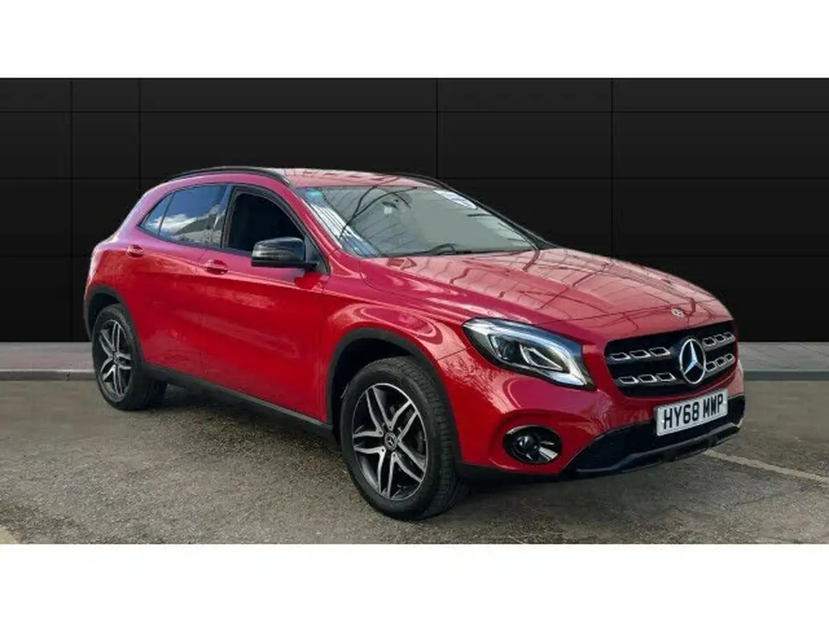 2018-mercedes-benz-gla-class-16-gla-180-urban-edition-7g-dct-big-0