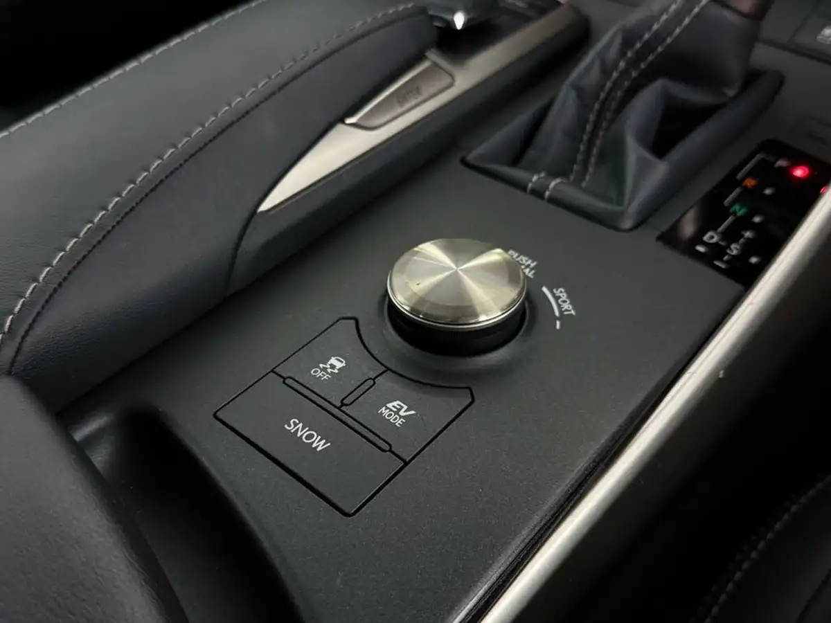 2018-lexus-is-300h-25-advance-lexus-navigation-big-35