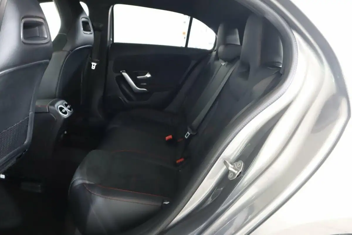 2021-mercedes-benz-a-class-13-a250e-amg-line-hatchback-5d-big-15