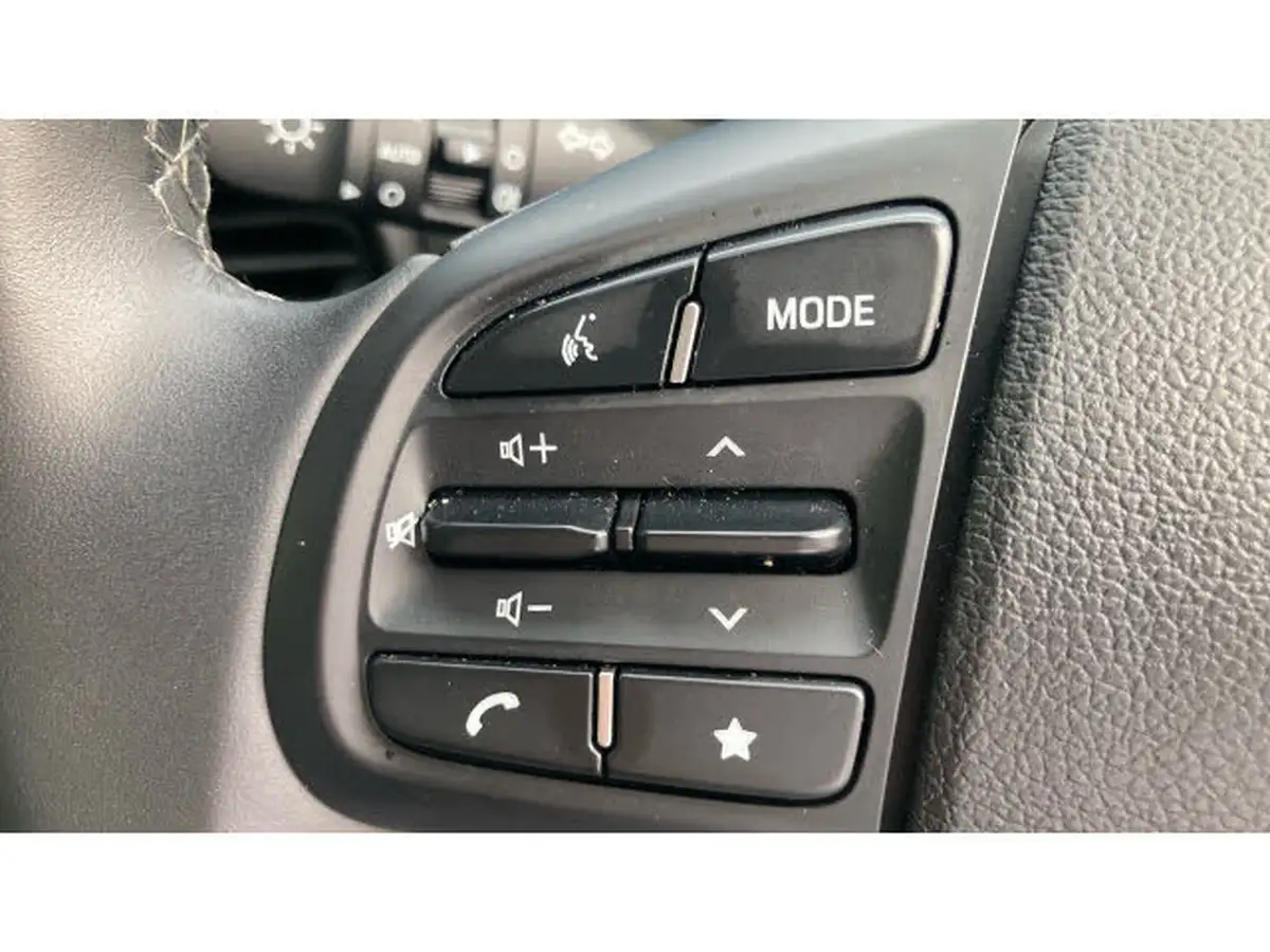 2024-hyundai-i10-10-advance-67ps-auto-big-23