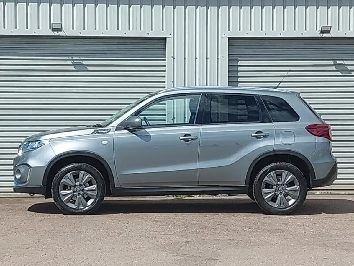 2022-suzuki-vitara-14-boosterjet-sz-t-big-3