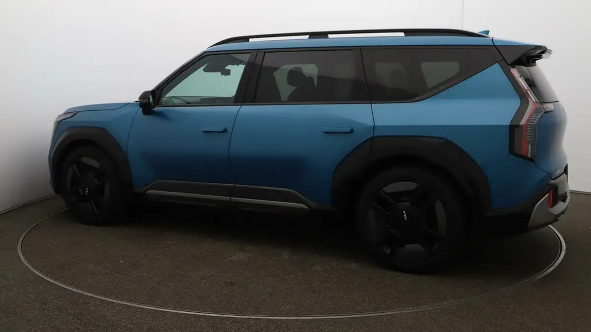 2025-kia-ev9-e-gt-line-s-7-big-50