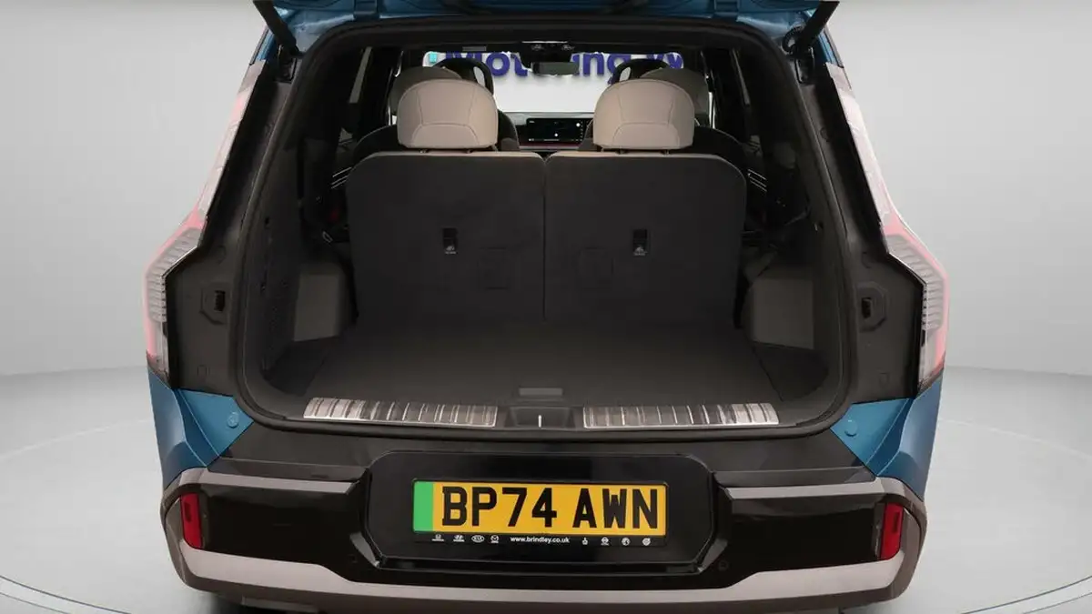 2025-kia-ev9-e-gt-line-s-7-big-22