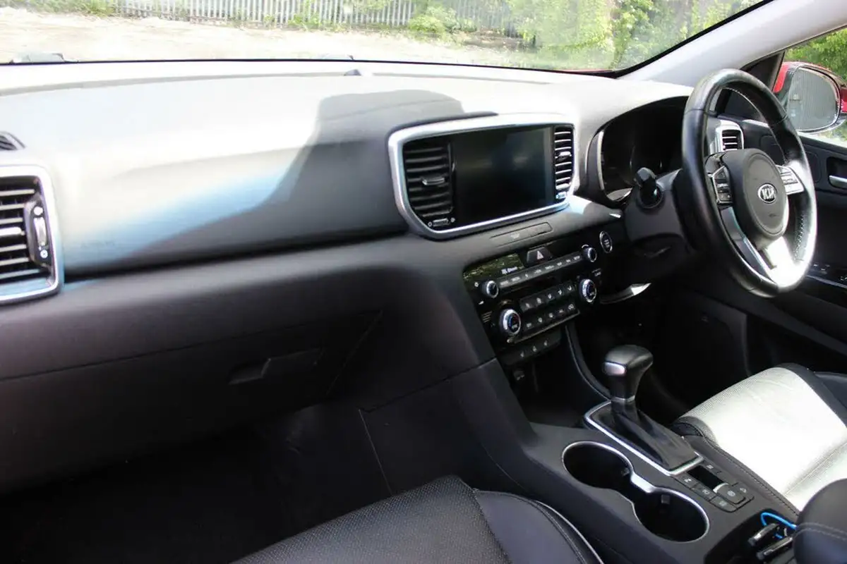 2018-kia-sportage-16crdi-4-dct-big-1