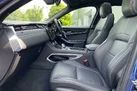 2022-jaguar-f-pace-20-d200-r-dynamic-black-small-9