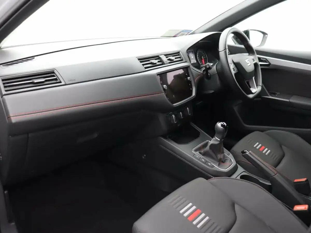 2019-seat-ibiza-10-tsi-fr-95ps-big-10