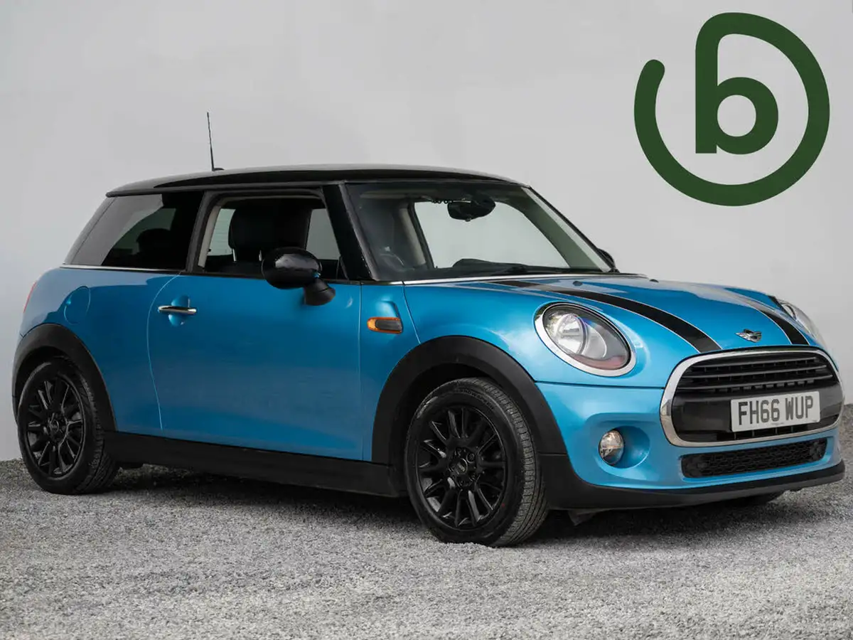 2016-mini-cooper-15td-cooper-d-ss-hatchback-3d-big-0