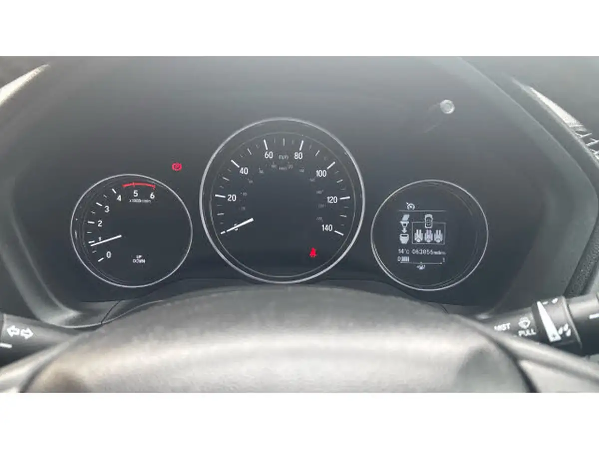 2018-honda-hr-v-16-i-dtec-se-navi-big-10