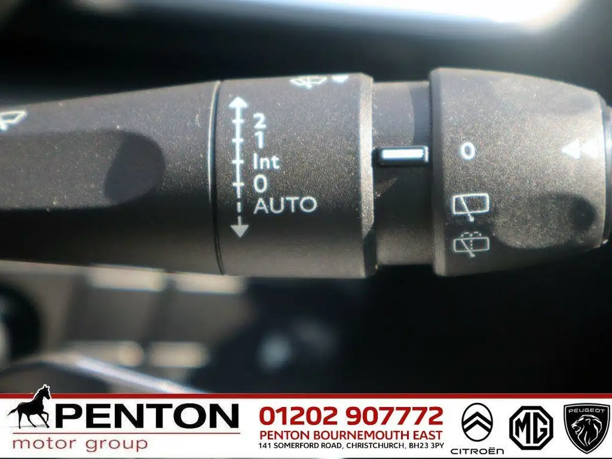 2022-citroen-c3-12-puretech-shine-plus-110ps-ss-eat6-big-15