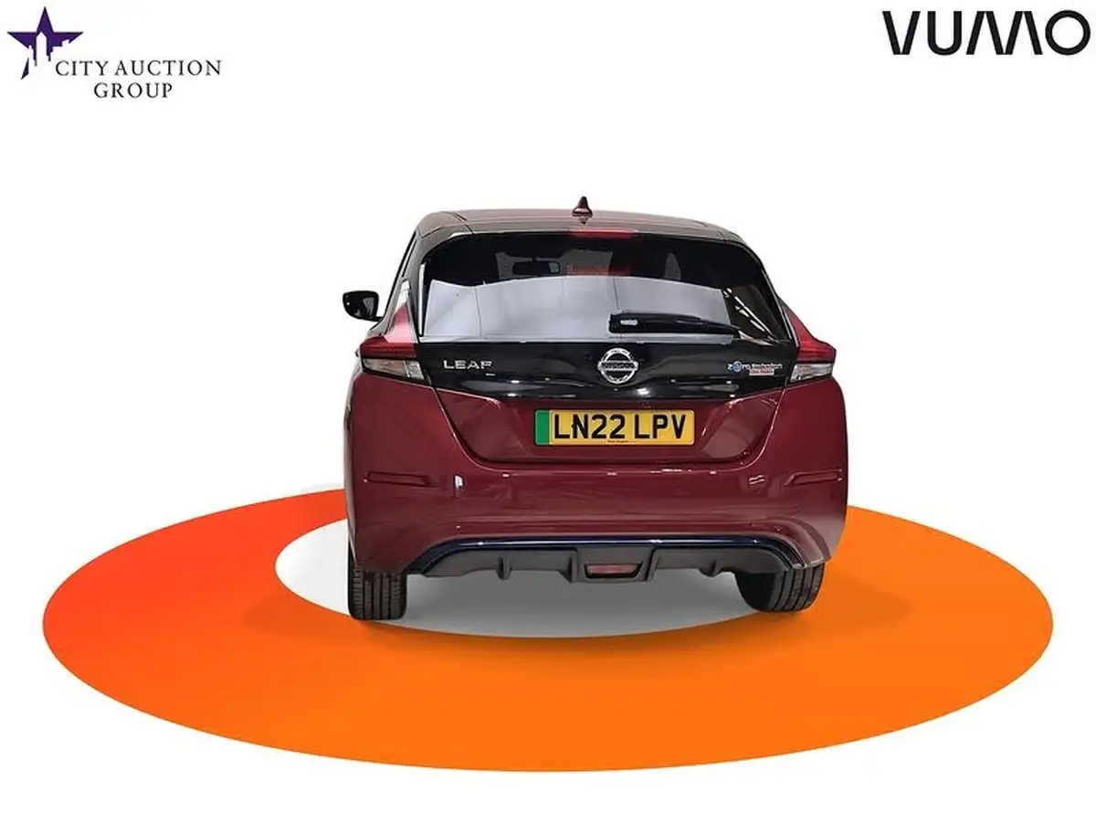 2022-nissan-leaf-e-e-tekna-big-12