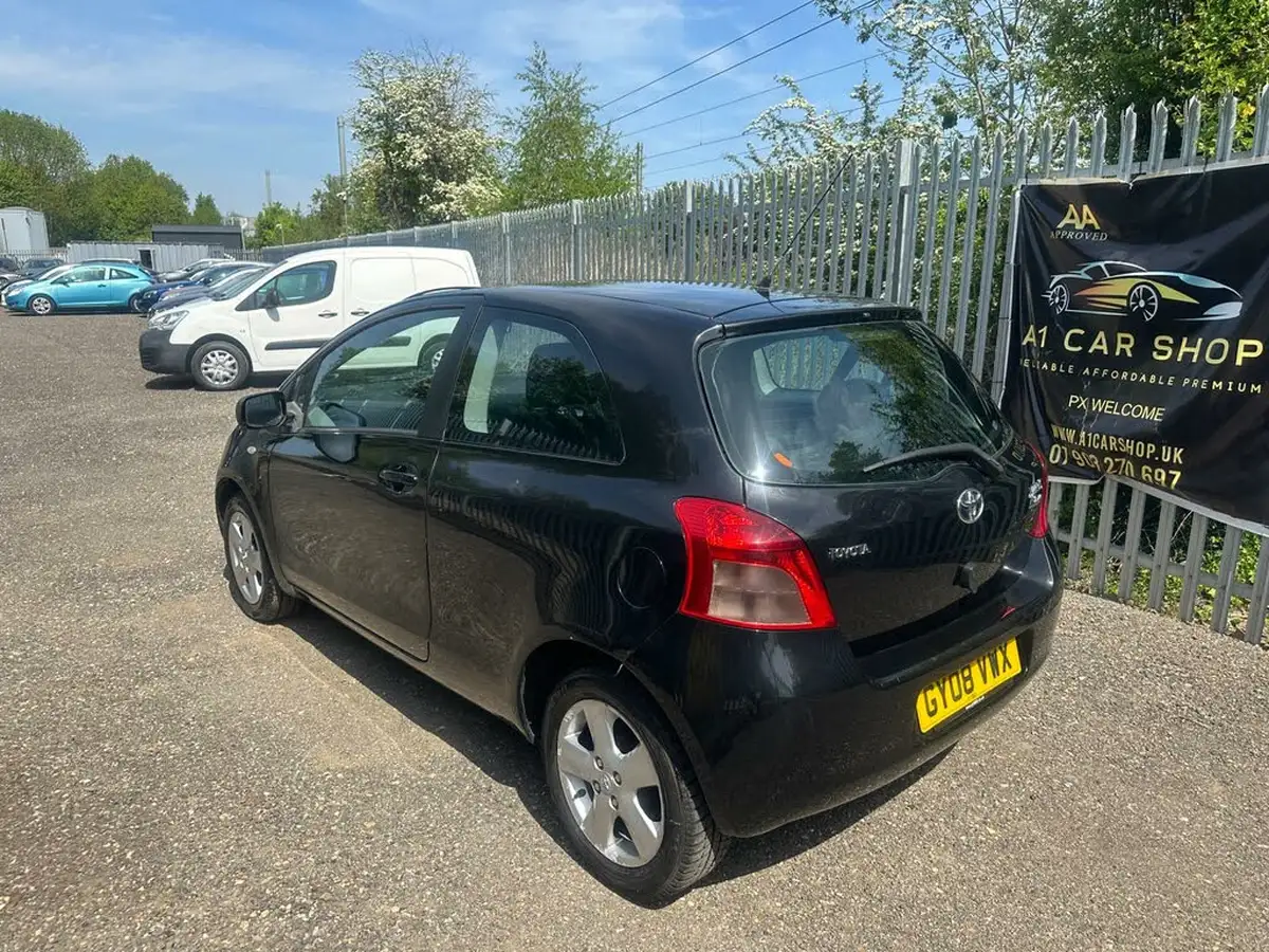 2008-toyota-yaris-13-t-spirit-3d-mmt-big-5