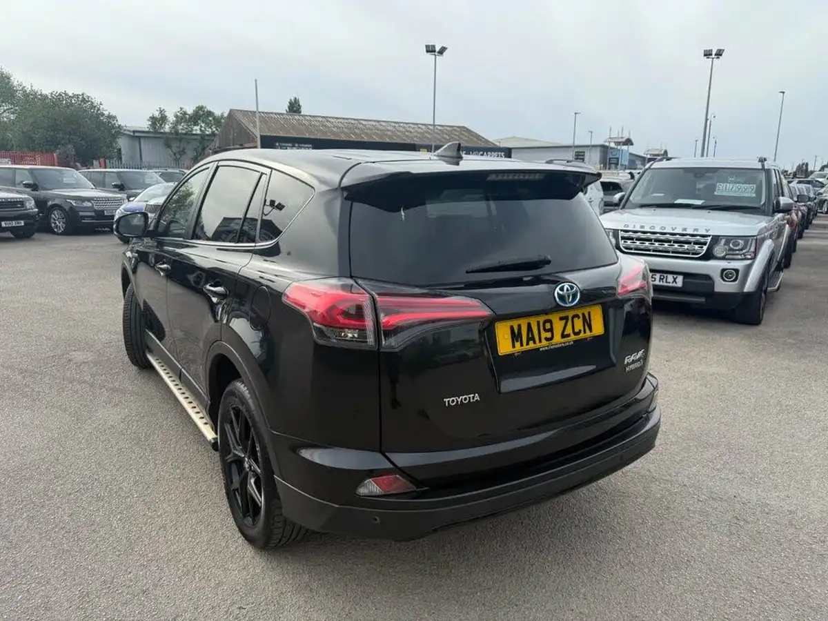 2019-toyota-rav4-25-excel-awd-big-5